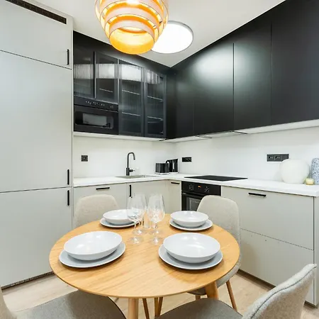 Rentero Riverside Serenity - 7 아파트 *