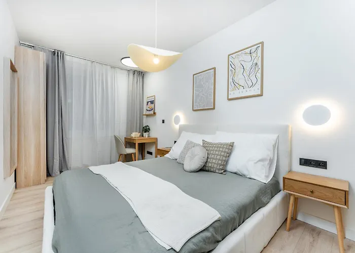Rentero Riverside Serenity - 7 * Praga